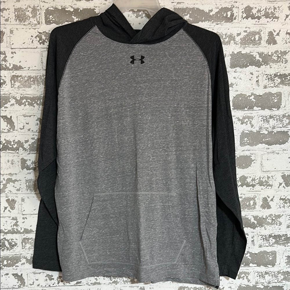Under Armour Men's Gray and Black Hooded long sleeve